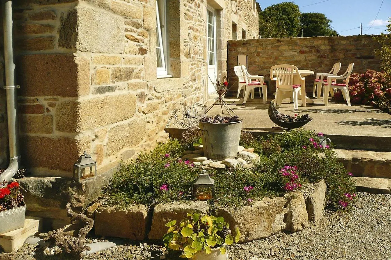 Natural Stone House Close To The Sea, Lannilis 프랑스